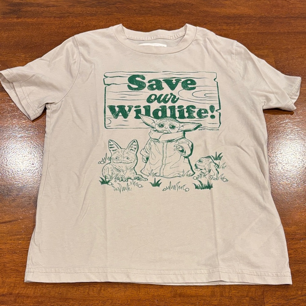 Abercrombie and fitch Star Wars save our wildlife tee youth 9/10